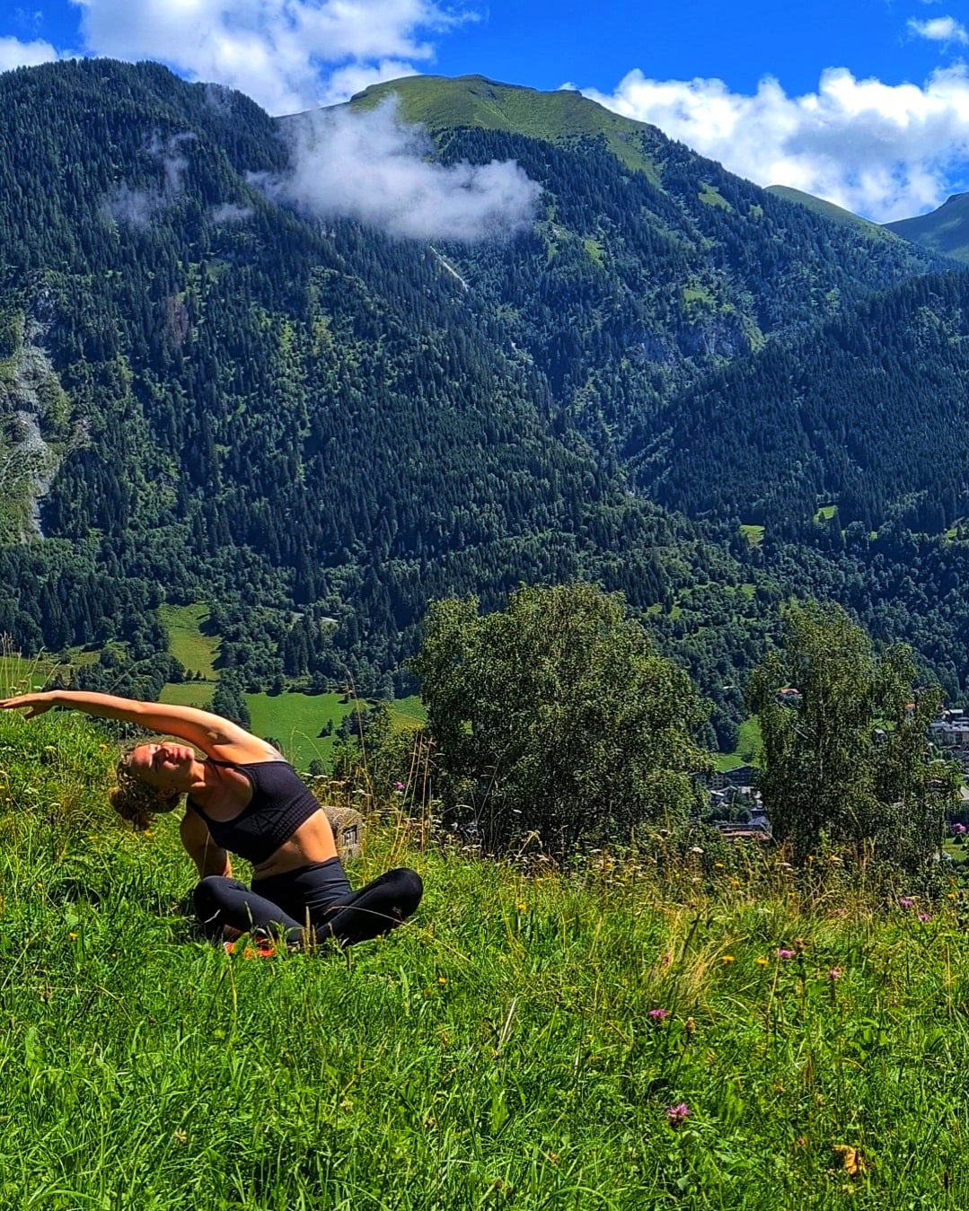 Sandra Basic Yoga